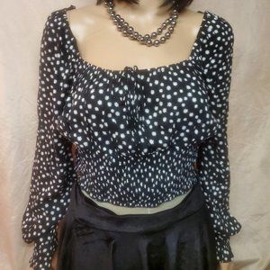Forever 21 Long sleeve crop top NWT black with white spots size large